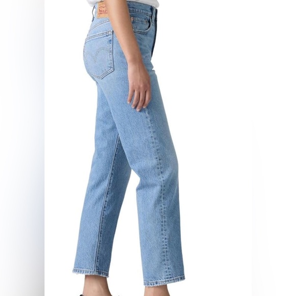 Levi's Womens Premium 501 Crop Jeans - Picture 4 of 5